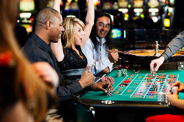 deluna4d slot live football markets and esports tournament bracket displayed on mobile screen